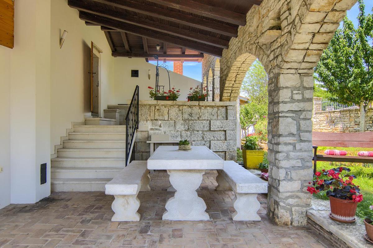 Počitniška hiša Holiday Kukurin