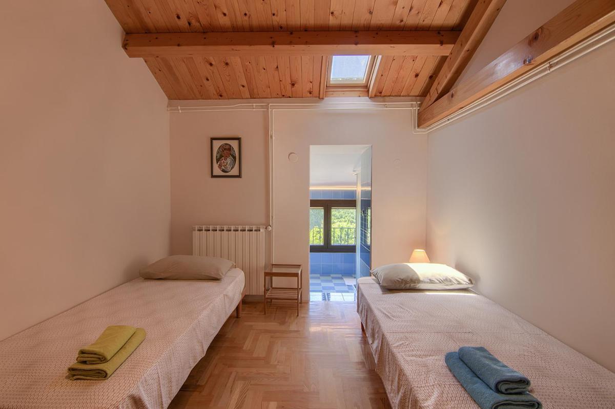 Holiday home Holiday Kukurin Bale
