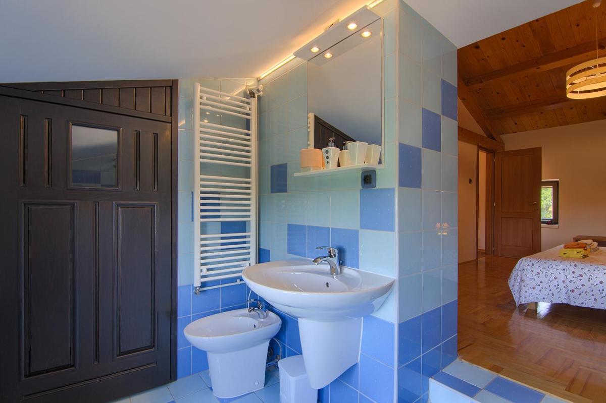 Holiday Kukurin Holiday home *